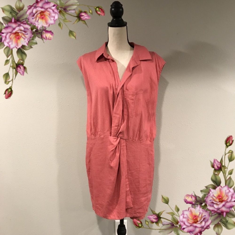 MAKE AN OFFER;) Pink linen romper